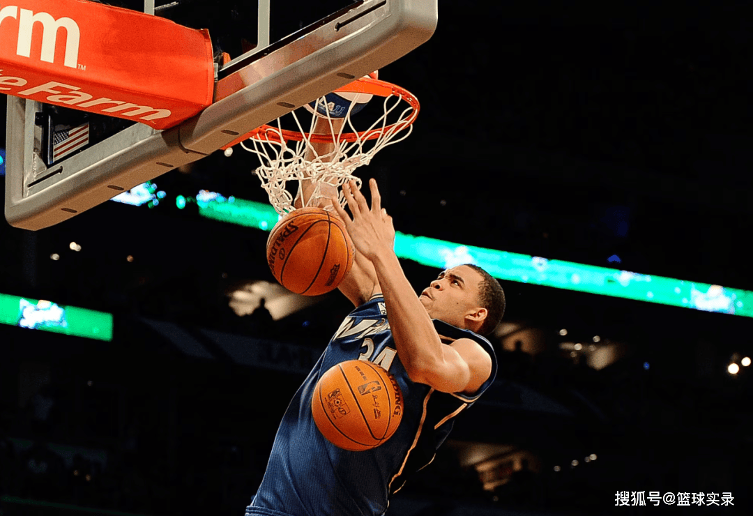 三冠中锋！麦基生涯回顾，还能回归NBA？