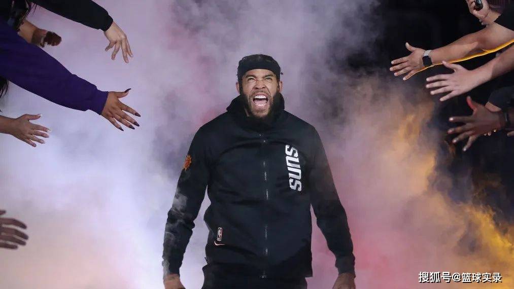 三冠中锋！麦基生涯回顾，还能回归NBA？