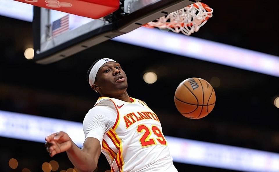 萨克拉门托国王签下普劳登，使用完全部双向合同名额