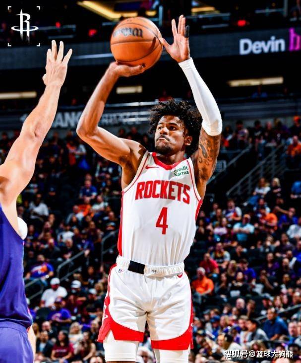 2首发+选秀权，火箭队换来西部第7巨星！斯通成功捡漏，哪弱补哪