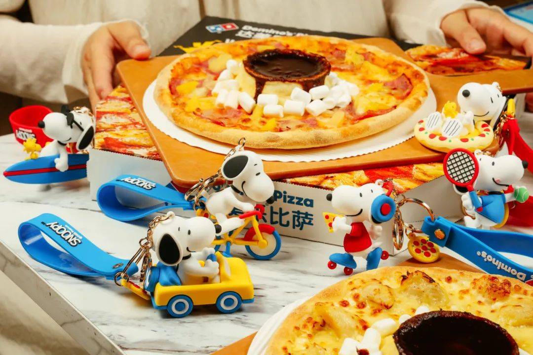Wow“火山”来袭！达美乐比萨玩趣上新，升级可可“火山”饼底免外送费*