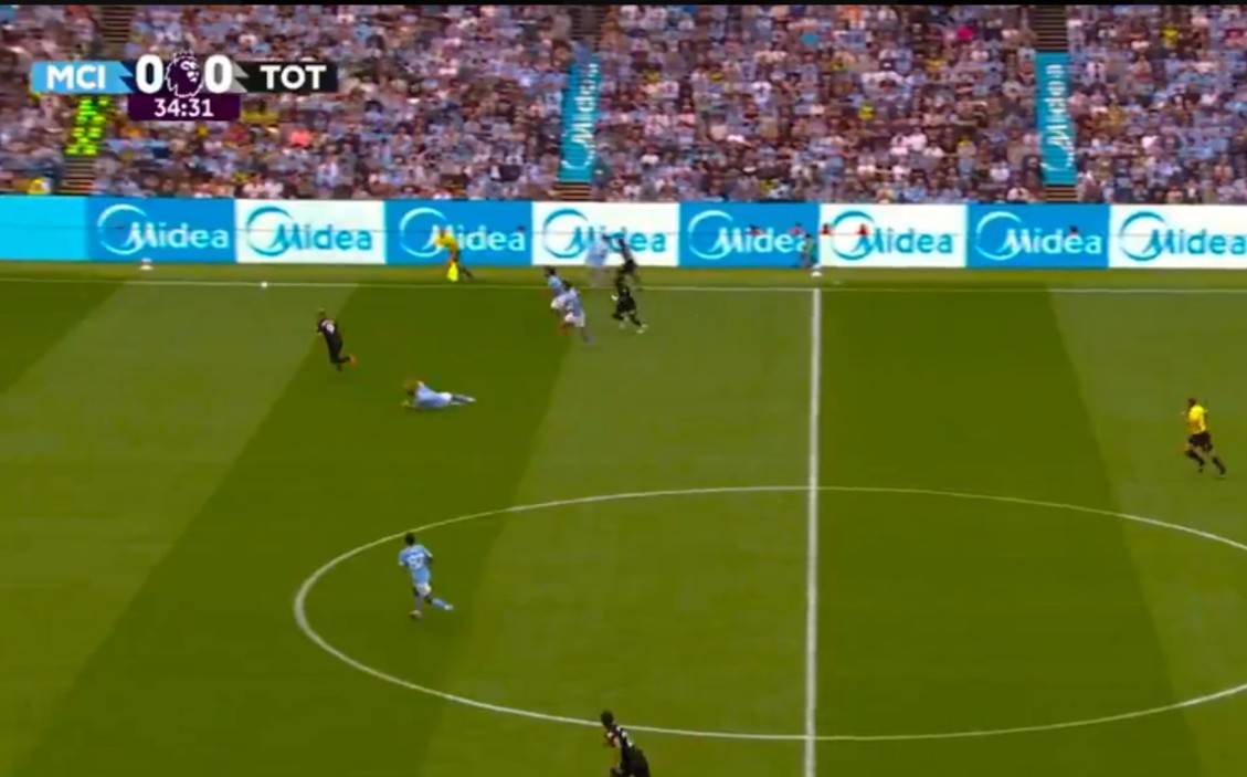 英超战术复盘-热刺是怎么赢的曼城?长传破解高位逼抢