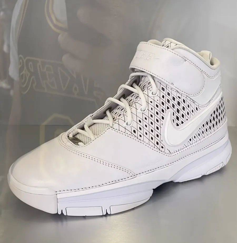 Nike 官方「科比鞋展」猛货不少！未来「发售新鞋」都在这！