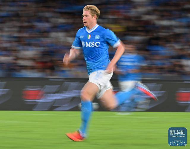 足球丨意甲:那不勒斯胜卡利亚里