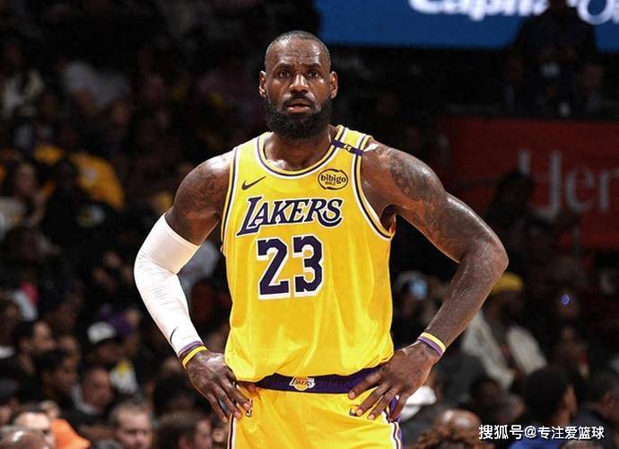 九游体育下载-湖人制定震撼交易方案！詹姆斯组建全新五巨头，2大悍将空降洛城