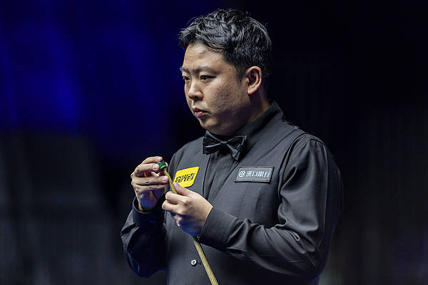 斯诺克英格兰公开赛:肖国栋张安达顺利晋级32强