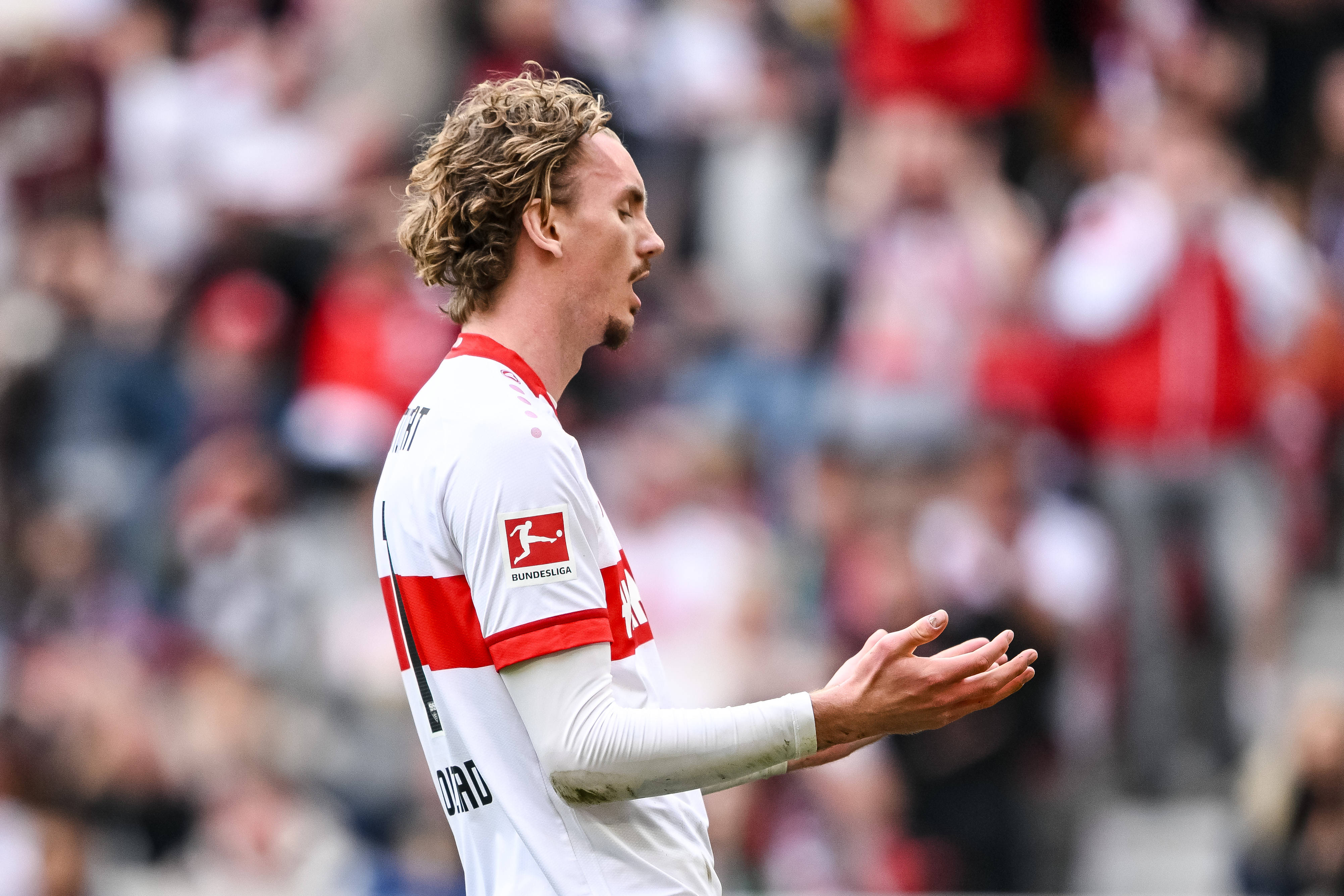 德甲-斯图加特2-1圣保利：接连卖神锋后，斯图加特迎来大黑马|前瞻