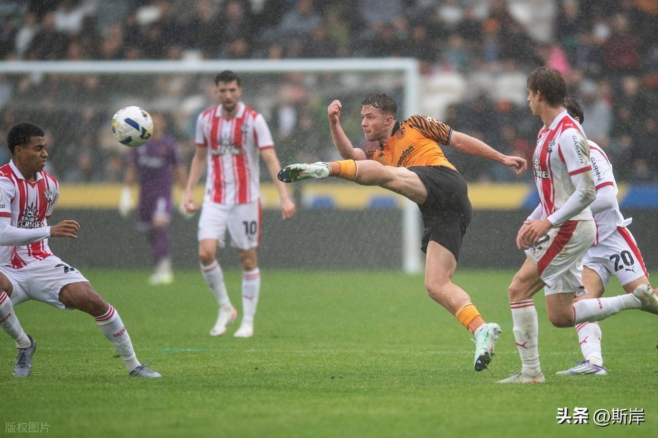 英联杯：利物浦5倍身价碾压南安普顿