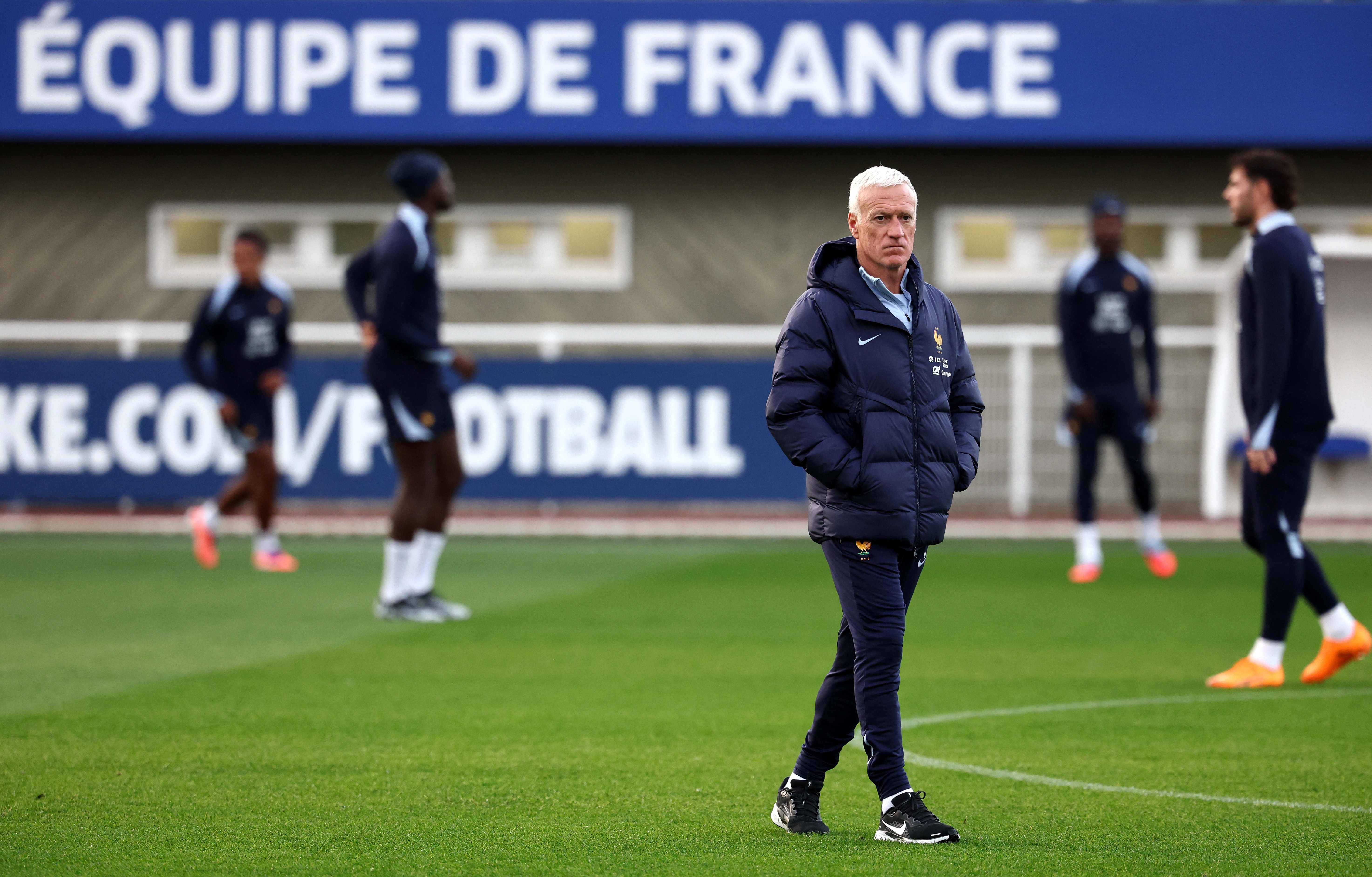 (外代二线)足球——世预赛:法国队备战