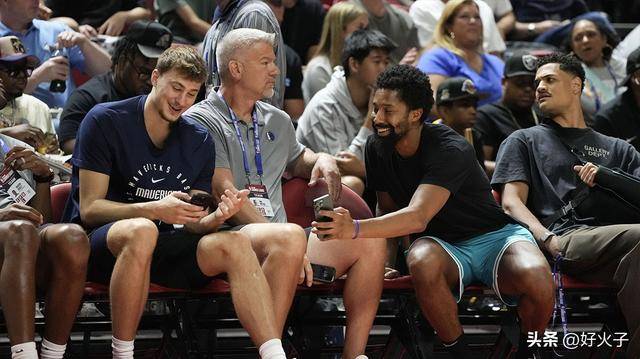 九游体育app-黄蜂队传闻：夏洛特裁掉斯宾塞·丁威迪，原因竟是940万美元