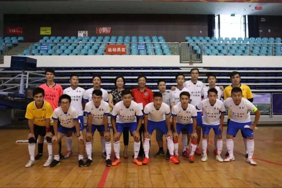 【头条】《二十四》广州草根足球牛人榜——韩毅：希望让更多人认识五人制足球