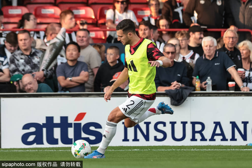 九游体育-曼联惨遭低级别球队淘汰，拜耳勒沃库森火上浇油