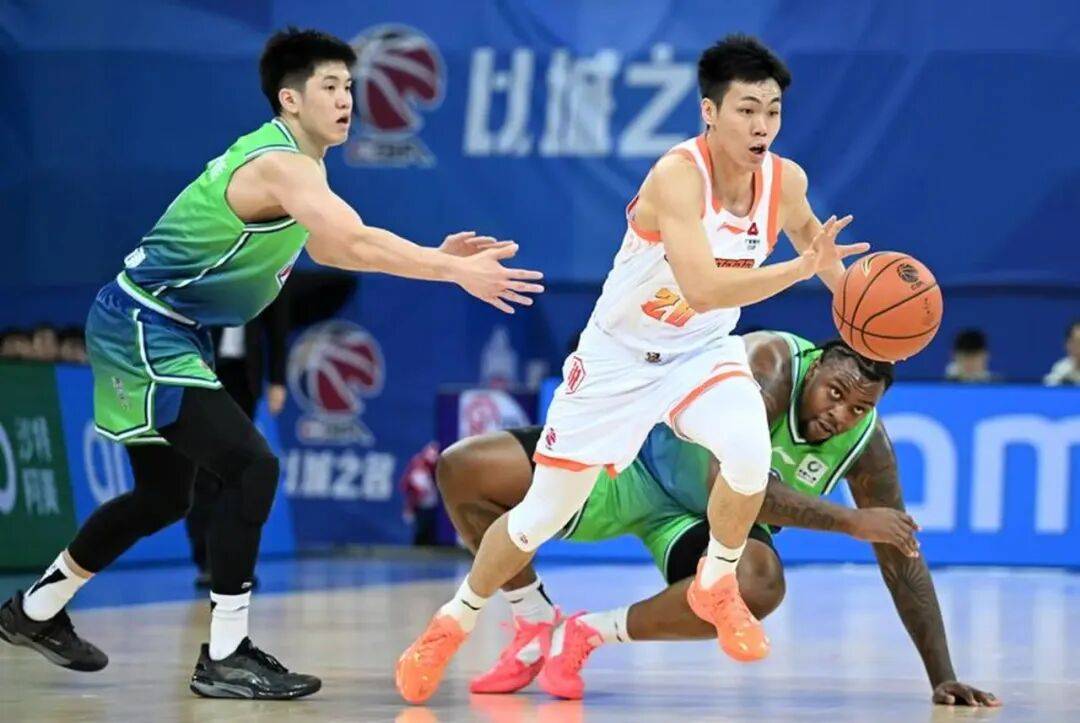 CBA全明星全部阵容出炉！辽篮和广东各两人入选，张镇麟无缘